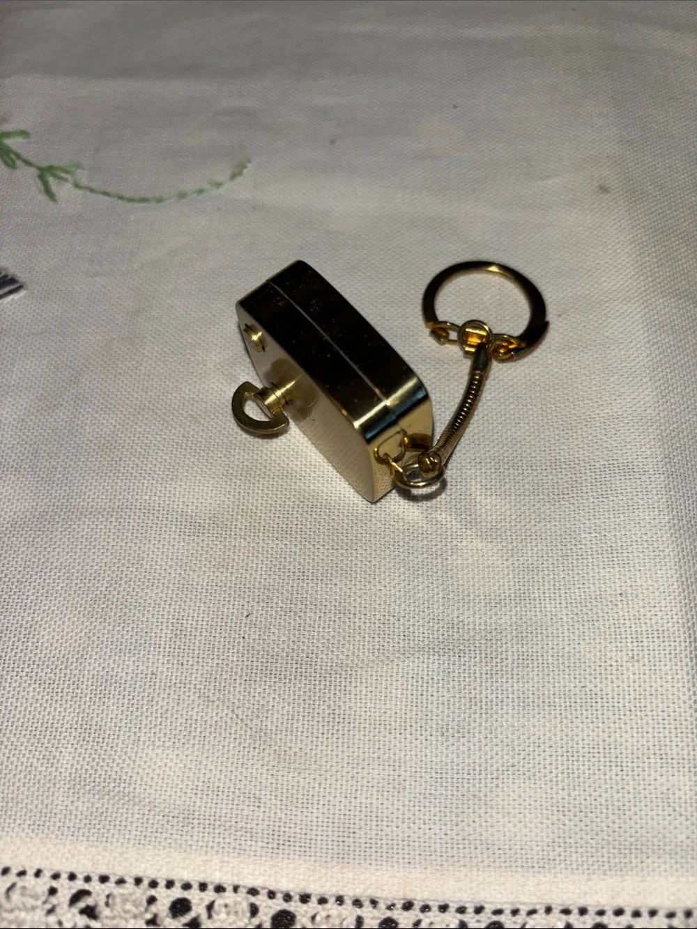 EUC VINTAGE miniature music box keychain, made in Japan by Sankyo